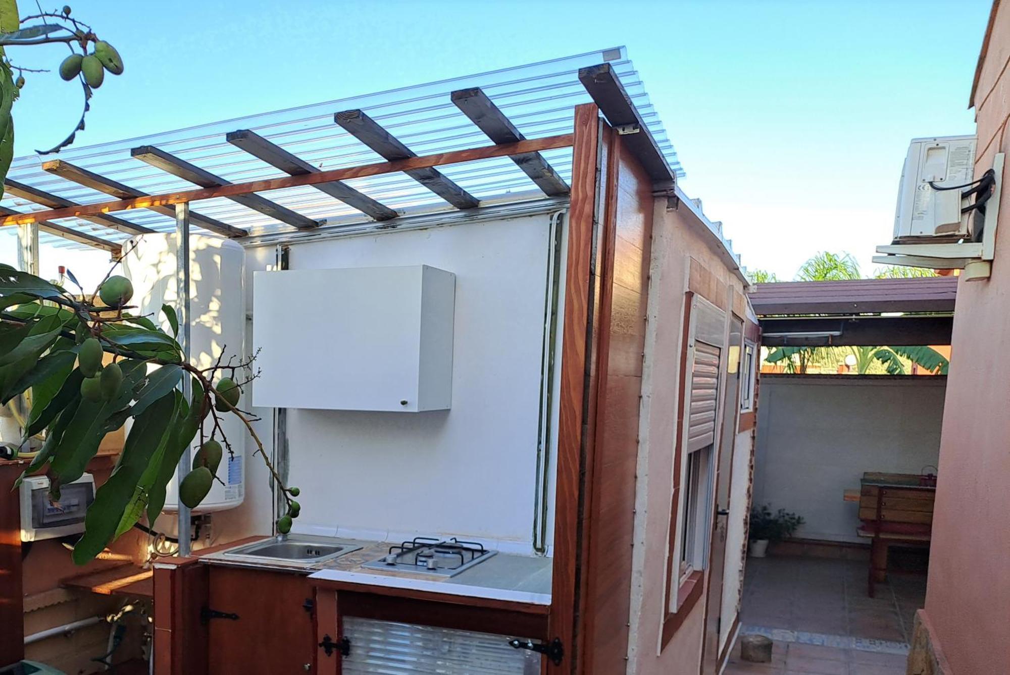 Отель Tiny House Пуэбла-де-Вальбона Экстерьер фото